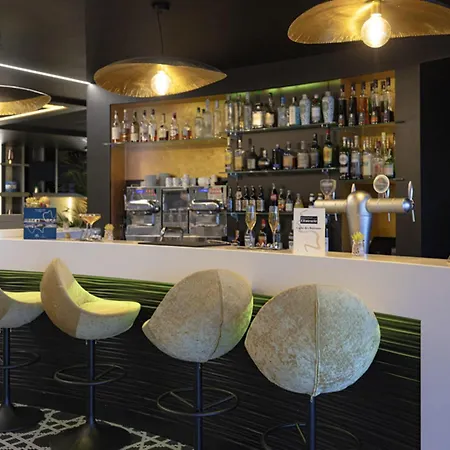 Mercure Orléans Centre Bords de Loire-2