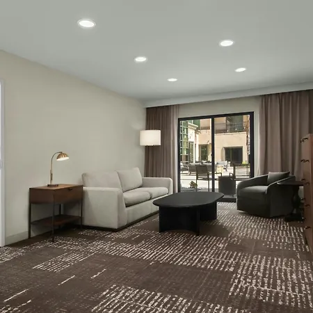 Courtyard By Marriott Los Angeles Pasadena Old Town-2