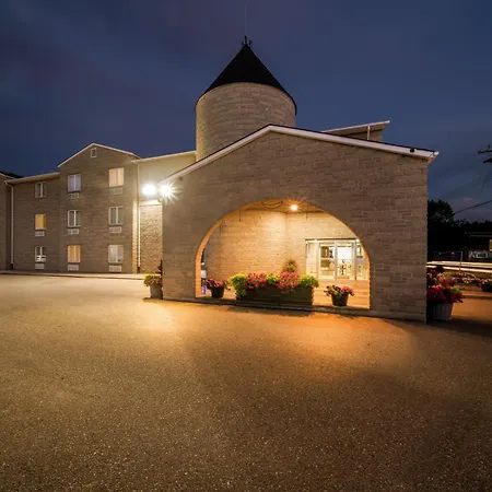 Super 8 By Wyndham North Bay-3