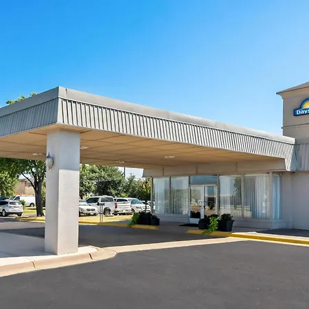 Days Inn By Wyndham Hillsboro Tx-3