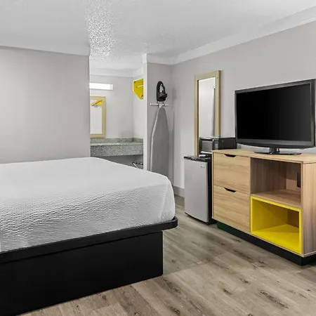 Days Inn By Wyndham Hillsboro Tx-2