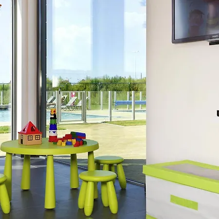 ibis Styles Zeebrugge-3