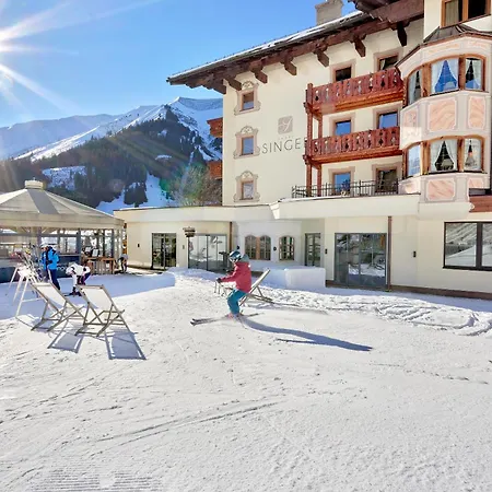 Hotel Singer – Relais&Châteaux-3