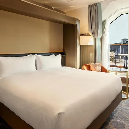 Hilton Vienna Plaza-3