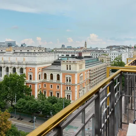 Hilton Vienna Plaza-2