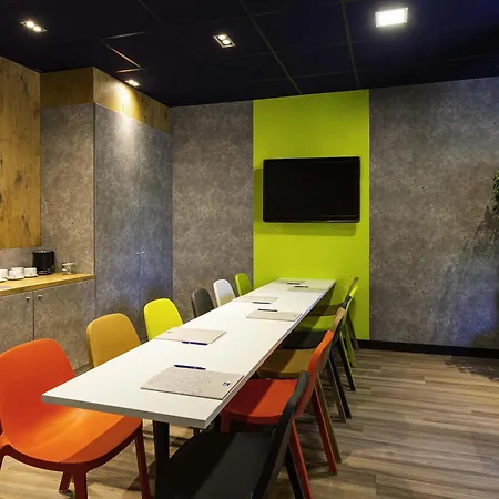 ibis budget Bordeaux Centre - Gare Saint Jean-3