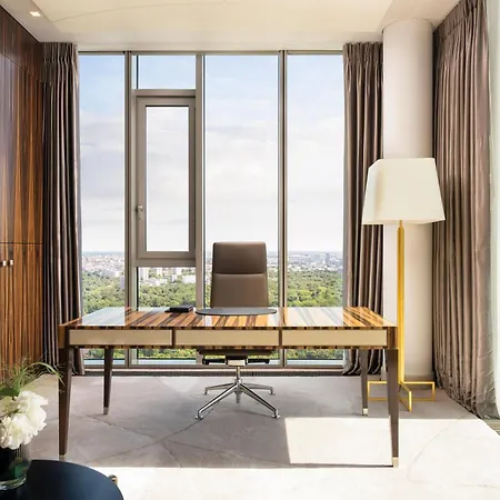 Waldorf Astoria Berlin-3
