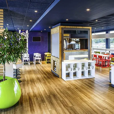 Ibis Budget Hotel Edinburgh Park-2