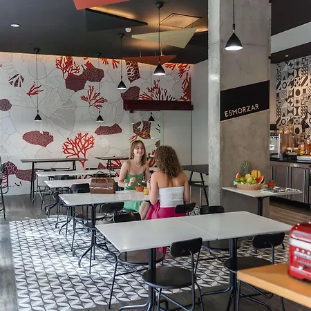 Ibis Styles Barcelona City Bogatell-3