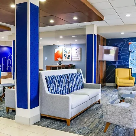 Holiday Inn Express & Suites - Siloam Springs By Ihg-2