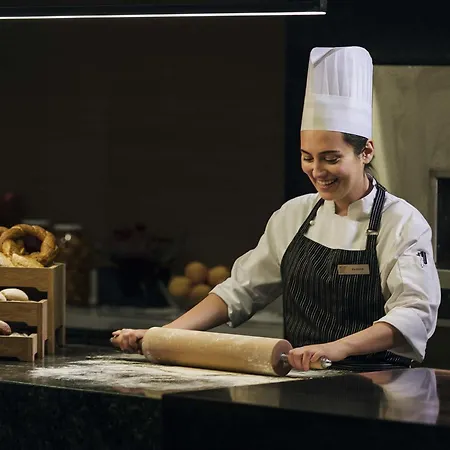 Fairmont Quasar Istanbul Hotel-3