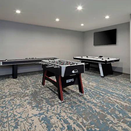 Springhill Suites By Marriott Valencia-3