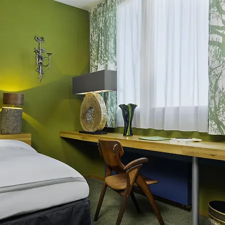25Hours Hotel The Goldman-3