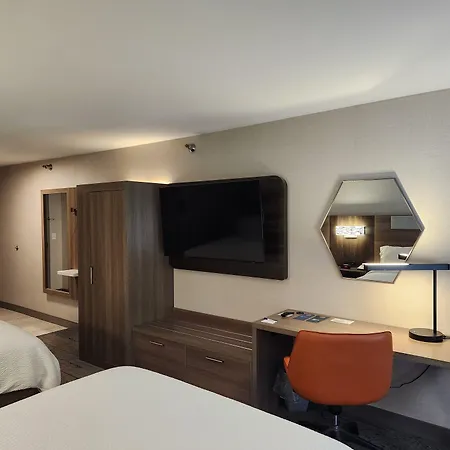 Holiday Inn Express Hotel & Suites Crawfordsville By Ihg-2