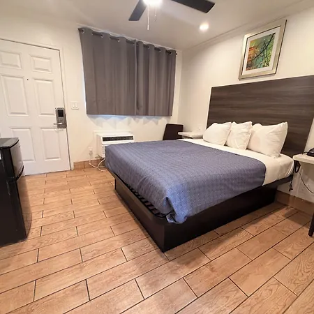 Surfside Stay-2