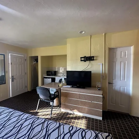 Super Inn By Oyo Daytona Beach Near Airport-3