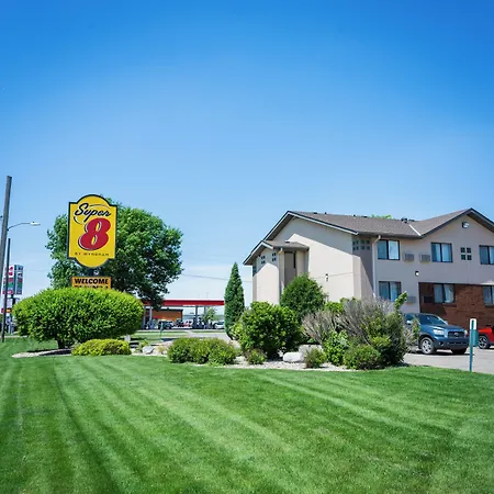 Super 8 By Wyndham Aberdeen East-3