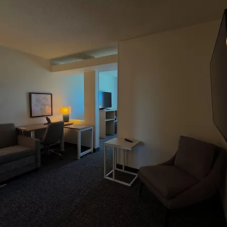 Fairfield Inn & Suites By Marriott Bloomington-3