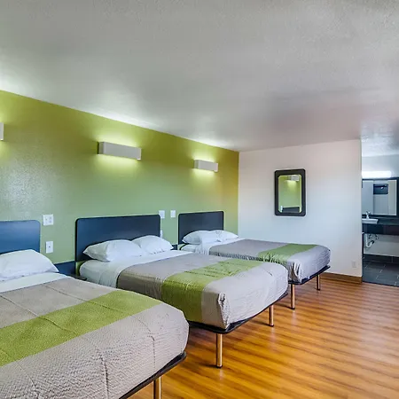 Motel 6-Childress, Tx-3