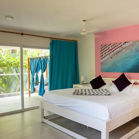 Blue Mango Beach Hotel-3