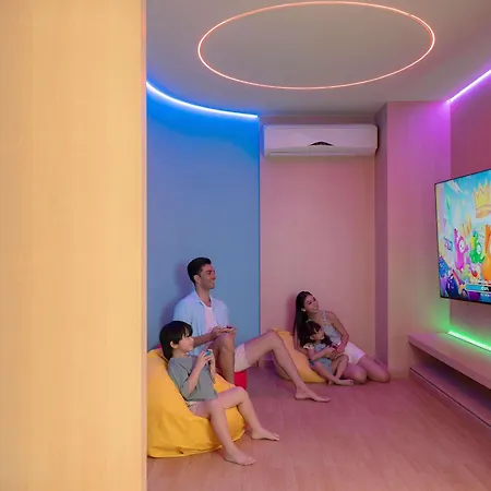 Novotel Living Bangkok Sukhumvit Legacy-2