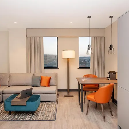 Hyatt House Aparthotel Leeds-3