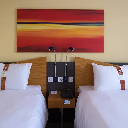 Holiday Inn Express Stoke-On-Trent By Ihg-2