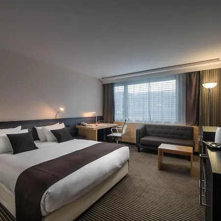 Crowne Plaza Zürich, an IHG Hotel-3