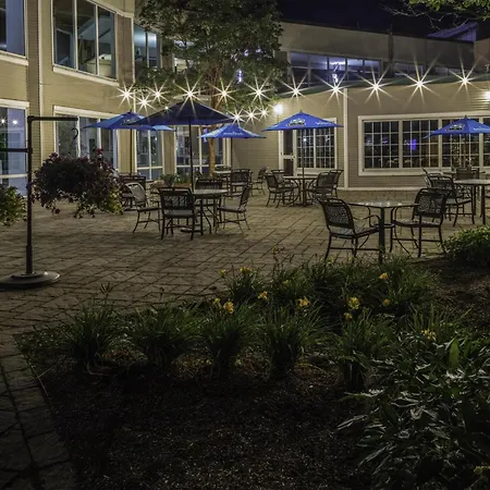 Doubletree By Hilton Hotel Burlington Vermont-2