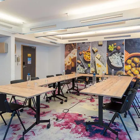 Novotel Saclay-3