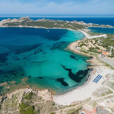 Mangia'S Santa Teresa Sardinia, Curio Collection By Hilton-3