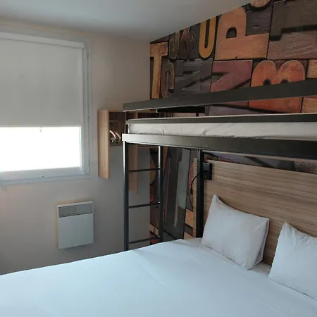 greet hotel Paris Nord 18è-3