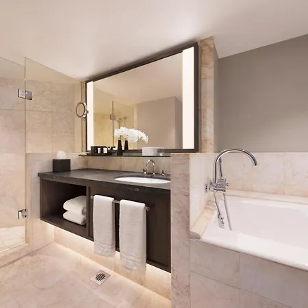 Four Seasons Hotel Sydney-3