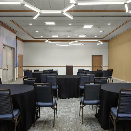 Hilton Garden Inn Chesapeake/Suffolk-2