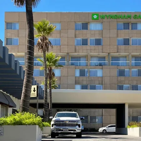 Wyndham Garden Tijuana Palacio Azteca-2