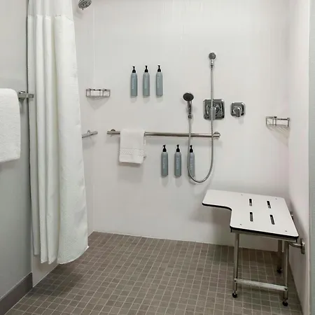Courtyard By Marriott Silver Spring North/White Oak-3