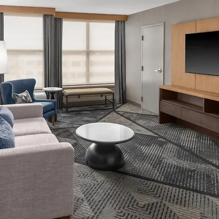 Doubletree By Hilton Dayton Fairborn-2