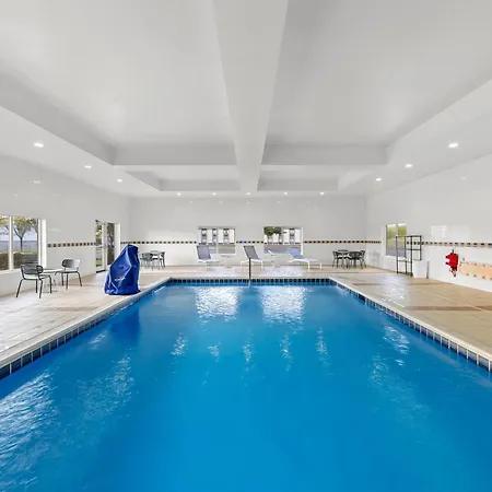 Spark By Hilton Plainfield Indianapolis Airport-3