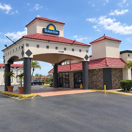 Days Inn By Wyndham Fort Myers-2