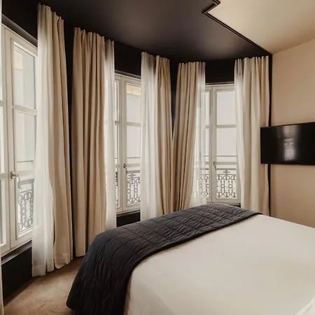 Hotel De Nell-3