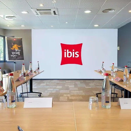 Ibis Salon De Provence-2