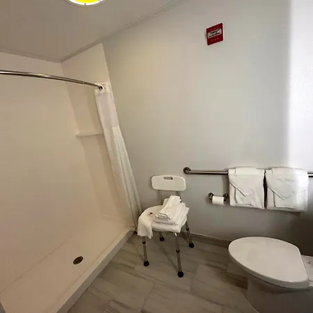 Comfort Inn & Suites Hamburg - Buffalo South-2