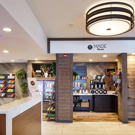 Doubletree By Hilton Neenah-2