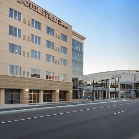 Doubletree By Hilton Evansville-3