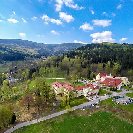 Klinika Mlodosci Medical Spa-2