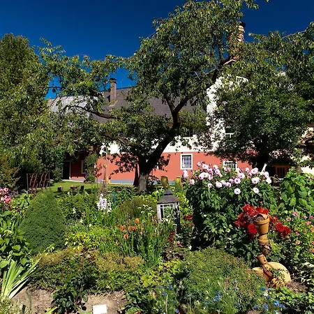 Gasthof Bräuer - Familie Eibensteiner-3