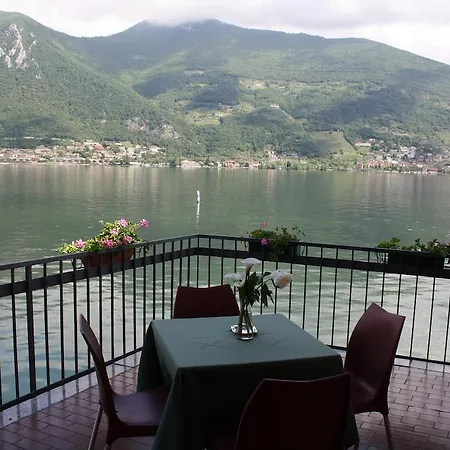 Albergo Ristorante Punta Dell'Est-2