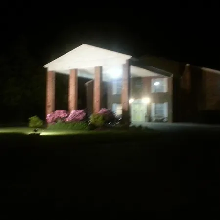 Americourt Hotel And Suites - Elizabethton-3