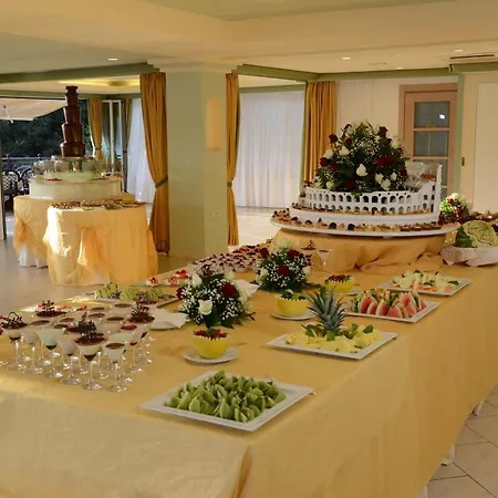 Hotel Villa Degli Angeli-2