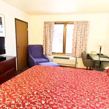 Luck Country Inn-2